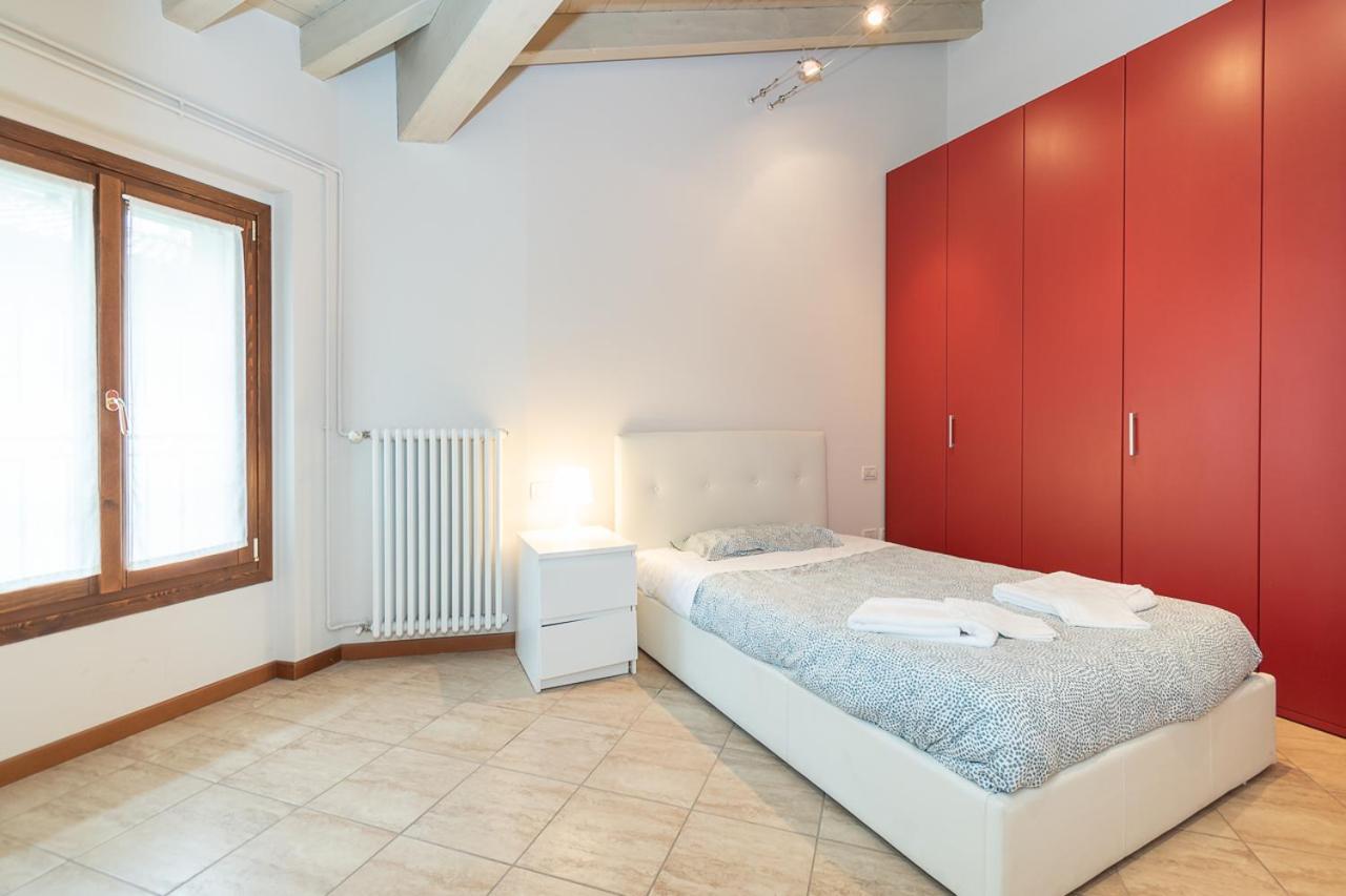 Trilocale Rua Sovera 85 - F&L Aparment Brescia Exterior foto